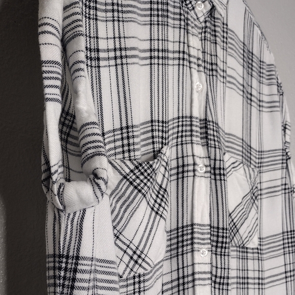 Rails Women's Britt Sleeveless Plaid Button Down Shirt Top Size M - Picture 7 of 14